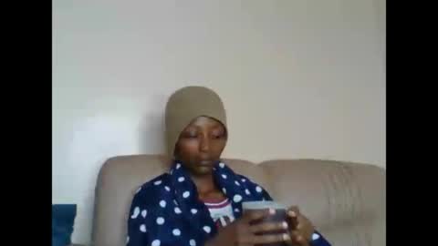 Snapshot of bambi_bunnie chatting on 4, 7, 2026 Bambi online show from 4, 7, 2026