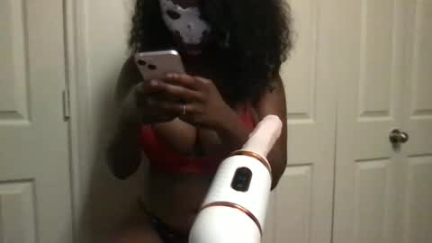 SABRINA - ADD SNAP FOR DAILY CONTENT online show from 15, 12, 2024