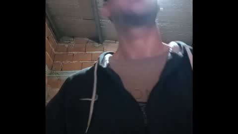 Snapshot of banana_argen_15 chatting on 18, 10, 2025 Ezequiel online show from 18, 10, 2025