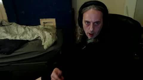 Snapshot of bangintoleather chatting on 22, 4, 2026 bangintoleather online show from 22, 4, 2026