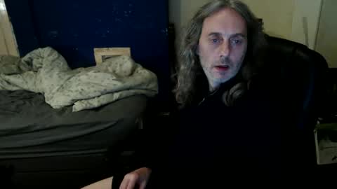Snapshot of bangintoleather chatting on 3, 5, 2026 bangintoleather online show from 3, 5, 2026