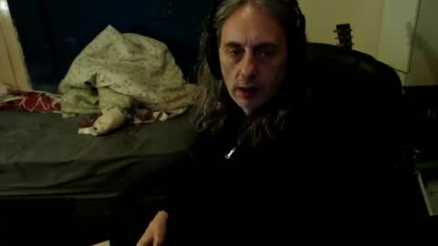 Snapshot of bangintoleather chatting on 1, 6, 2026 bangintoleather online show from 1, 6, 2026