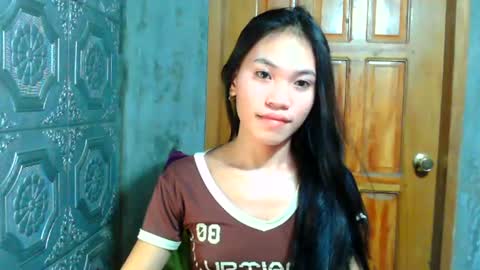 Snapshot of baninay810654 chatting on 28, 6, 2026 baninay810654 online show from 28, 6, 2026
