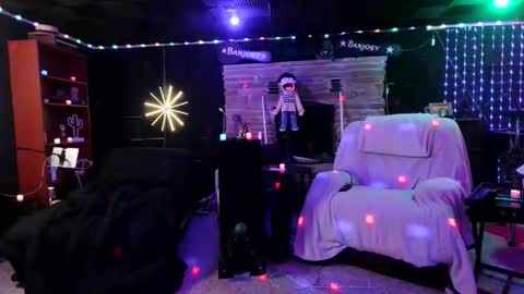 Snapshot of banjoey48 chatting on 4, 6, 2026 BANJOEY online show from 4, 6, 2026