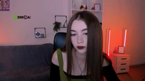 Snapshot of barbara_crazy chatting on 4, 10, 2025 barbara_crazy online show from 4, 10, 2025