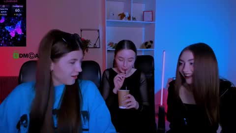 Snapshot of barbara_crazy chatting on 11, 10, 2025 barbara_crazy online show from 11, 10, 2025