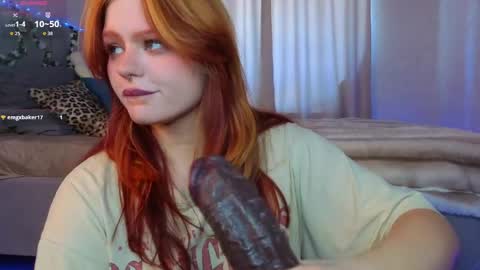 Snapshot of barbara_dunnn chatting on 4, 5, 2026 barbara_dunnn online show from 4, 5, 2026