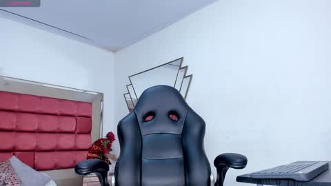 Snapshot of barbaraknox_ chatting on 31, 12, 2024 Barbara online show from 31, 12, 2024