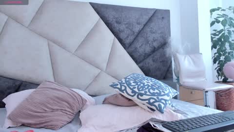 Snapshot of barbaraknox_ chatting on 13, 1, 2025 Barbara online show from 13, 1, 2025