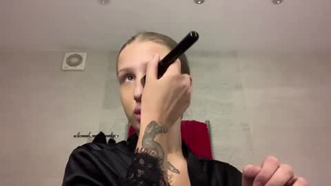 Snapshot of barbi_size chatting on 9, 7, 2026 barbi_size online show from 9, 7, 2026