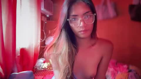 Snapshot of barbie_alawi chatting on 16, 12, 2025 I am Barbie online show from 16, 12, 2025