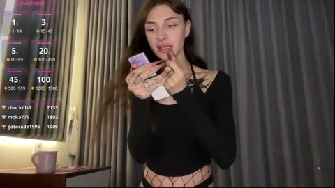 Snapshot of barbie_bi chatting on 5, 12, 2024 My name is Molly. Please say hello I like talking to you. If you have any wishes or obscene desires please use the tip menu online show from 5, 12, 2024