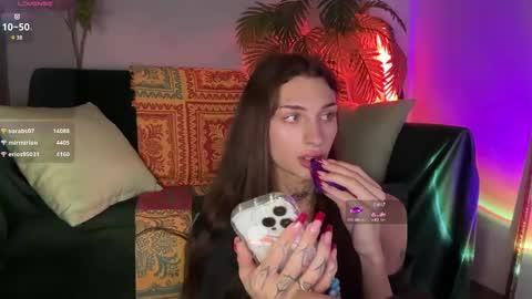 Snapshot of barbie_bi chatting on 9, 1, 2025 My name is Molly. Please say hello I like talking to you. If you have any wishes or obscene desires please use the tip menu online show from 9, 1, 2025