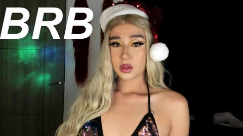 Snapshot of barbie_boy_ chatting on 3, 12, 2024 I work from home this is my room 3 online show from 3, 12, 2024