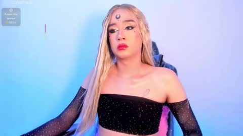 Snapshot of barbie_boy_ chatting on 30, 10, 2025 I work from home this is my room 3 online show from 30, 10, 2025