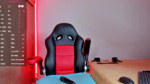 Nicolle  online show from 27, 3, 2026