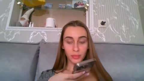 Kate online show from 4, 2, 2025