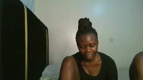 queen online show from 28, 9, 2025
