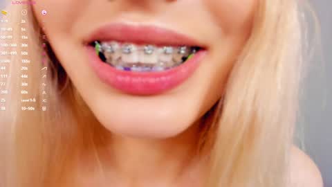 Mia online show from 31, 5, 2026
