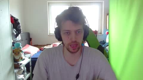 Snapshot of barca200 chatting on 9, 11, 2025 barca200 online show from 9, 11, 2025