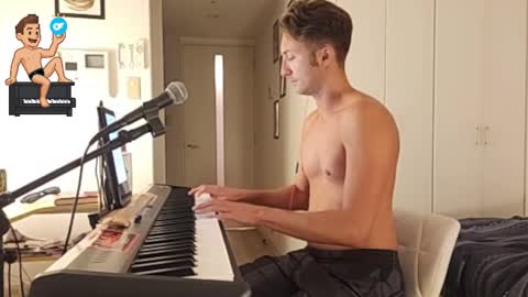 Snapshot of barebritpianist chatting on 18, 9, 2025 BareBritPianist online show from 18, 9, 2025