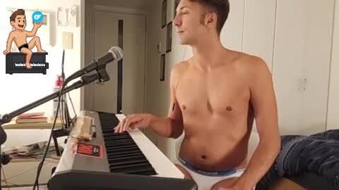 Snapshot of barebritpianist chatting on 19, 9, 2025 BareBritPianist online show from 19, 9, 2025