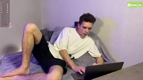 Snapshot of barney_kevin chatting on 10, 3, 2025 Fansly Barney and Kevin T online show from 10, 3, 2025