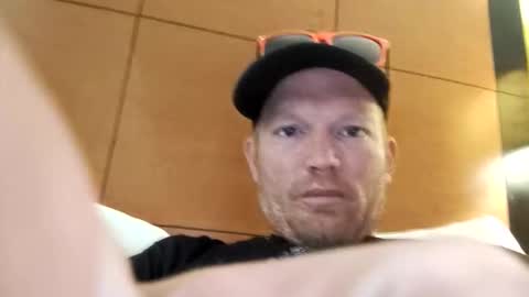 Snapshot of barniemay1 chatting on 18, 4, 2026 barniemay1 online show from 18, 4, 2026