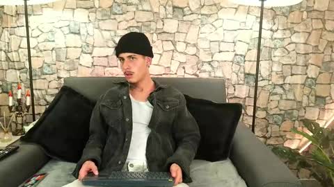 Bastian online show from 24, 10, 2025