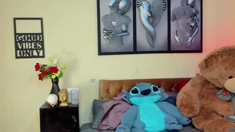 bastian_jones1 online show from 20, 2, 2025