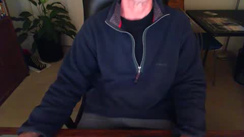 Snapshot of batebro13 chatting on 11, 12, 2024 BateBro13 online show from 11, 12, 2024