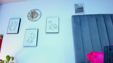    online show from 4, 3, 2025