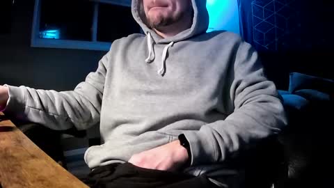 Snapshot of batman024 chatting on 10, 2, 2025 TreeKing online show from 10, 2, 2025