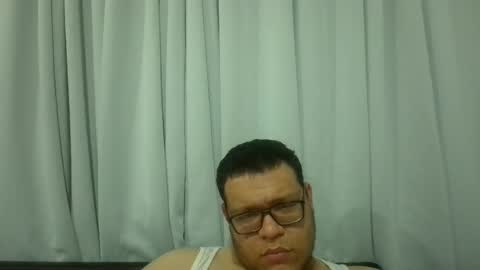 Snapshot of batman2430 chatting on 27, 2, 2025 brian online show from 27, 2, 2025