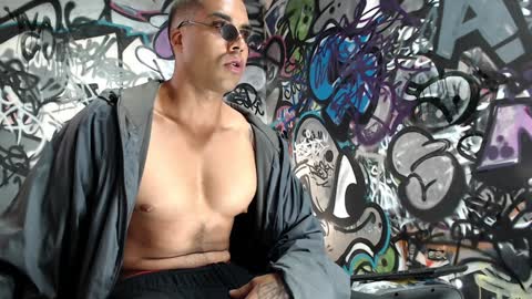 Snapshot of bbc_monster1 chatting on 4, 1, 2025 Justin online show from 4, 1, 2025