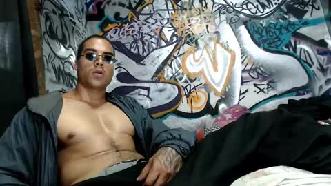 Snapshot of bbc_monster1 chatting on 28, 2, 2025 Justin online show from 28, 2, 2025