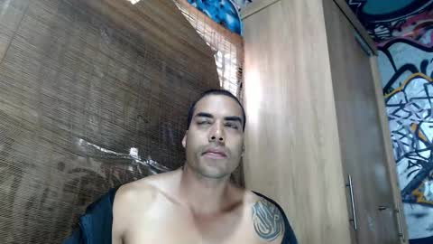 Snapshot of bbc_monster1 chatting on 15, 10, 2025 Justin online show from 15, 10, 2025