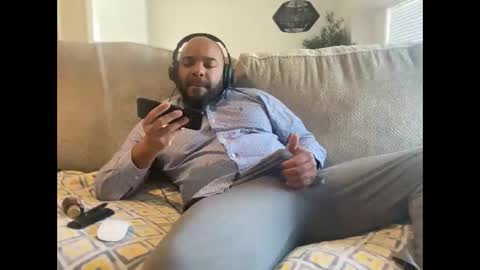 Snapshot of bbcfun44 chatting on 6, 1, 2025 Zaddy online show from 6, 1, 2025