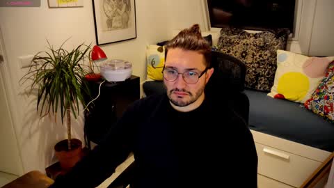 CallMeDaddy online show from 1, 12, 2024