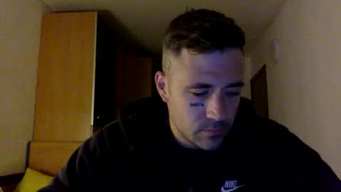 BB Namelezz online show from 3, 11, 2025