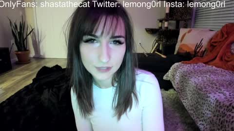 Snapshot of bbshasta chatting on 28, 1, 2025 Shasta online show from 28, 1, 2025