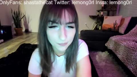 Snapshot of bbshasta chatting on 11, 2, 2025 Shasta online show from 11, 2, 2025