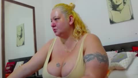 Snapshot of bbwblackdevon chatting on 3, 11, 2025 Black Devon online show from 3, 11, 2025