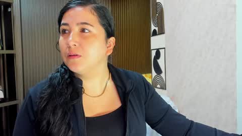 Snapshot of bbwluxurymuse chatting on 14, 5, 2026 bbwluxurymuse online show from 14, 5, 2026
