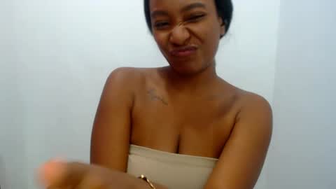 Snapshot of bby_natasha chatting on 4, 8, 2026 Natasha online show from 4, 8, 2026