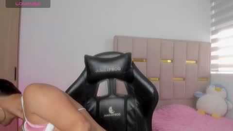 Cami online show from 12, 11, 2025