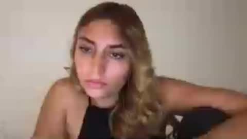 Snapshot of bbypiamia chatting on 2, 8, 2026 bbypiamia online show from 2, 8, 2026