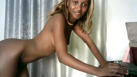 Smiles online show from 7, 2, 2025