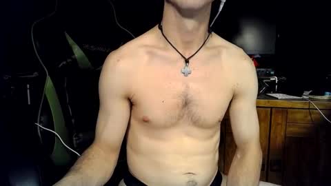 Snapshot of bchillin28 chatting on 6, 1, 2026 bchillin28 online show from 6, 1, 2026