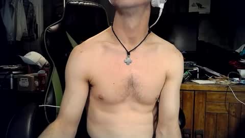 Snapshot of bchillin28 chatting on 13, 1, 2026 bchillin28 online show from 13, 1, 2026